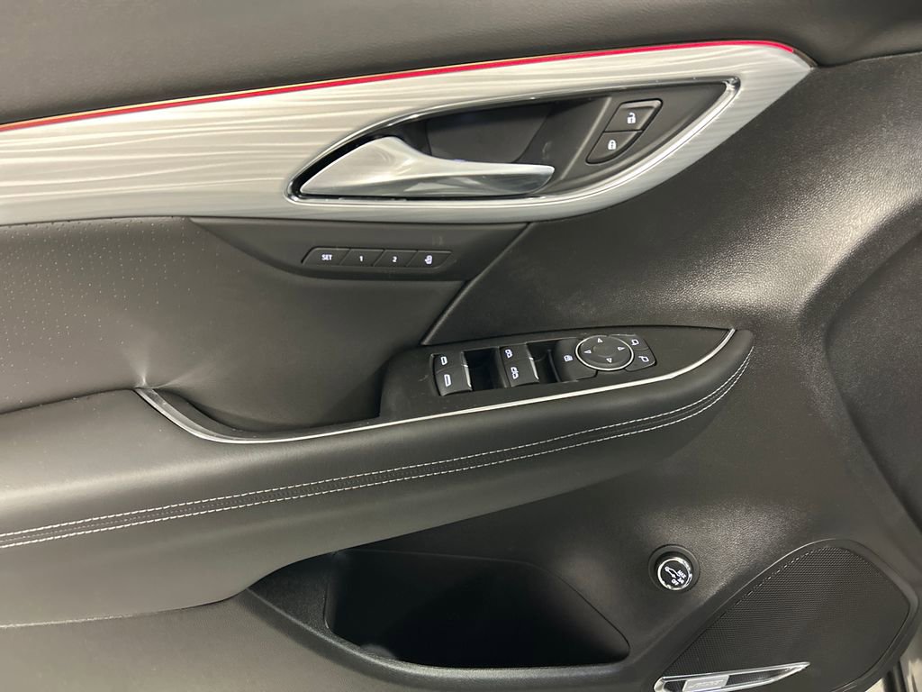 New 2026 Buick Envision Avenir image 12