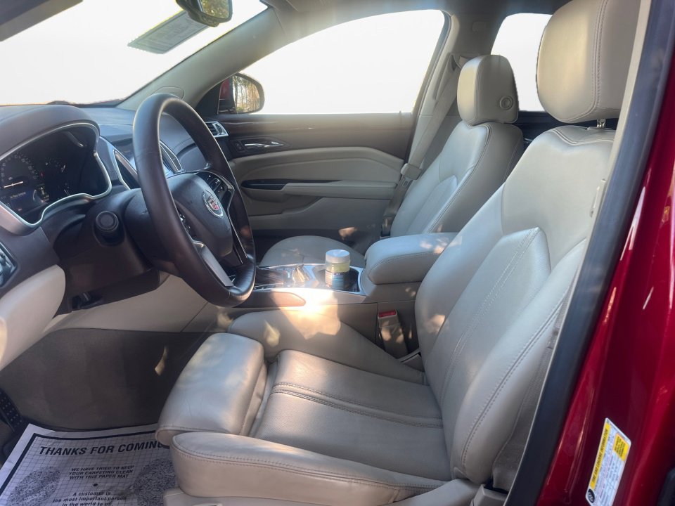 Used 2016 Cadillac SRX Luxury w/ Driver Awareness Package image 9