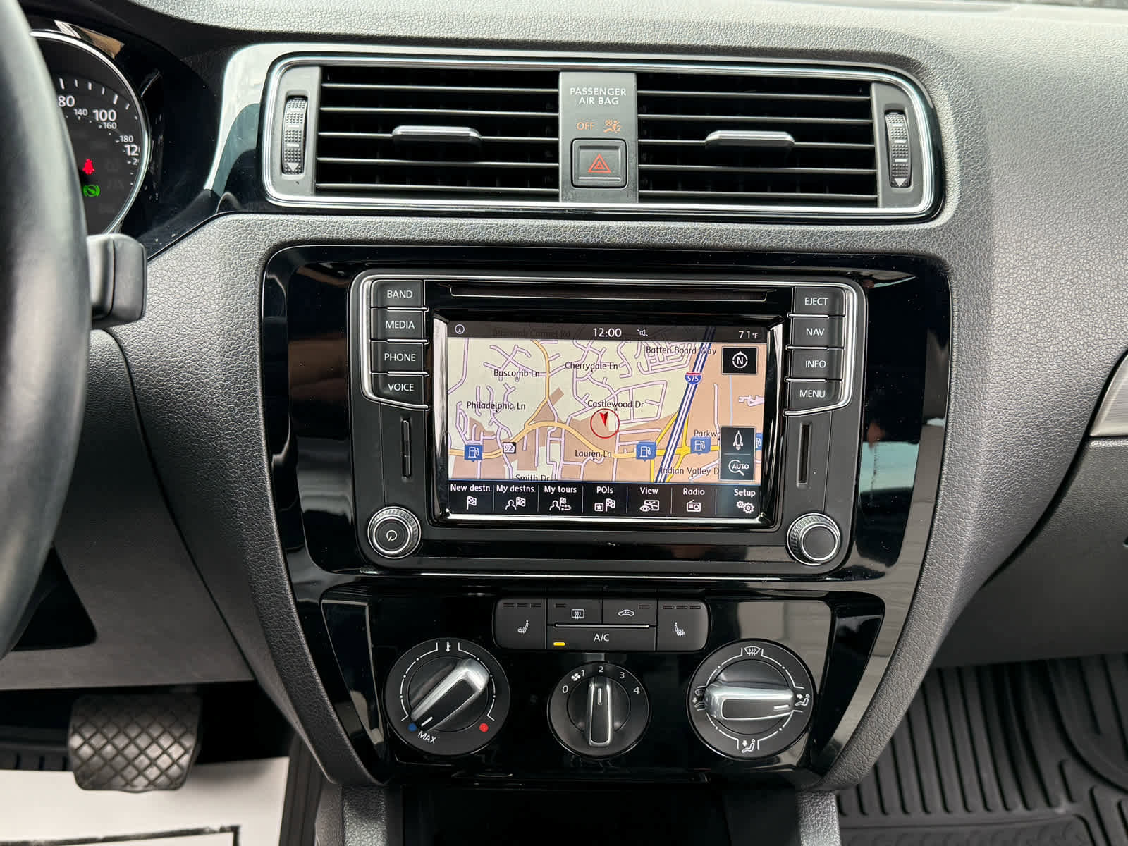 Used 2016 Volkswagen Jetta Sport image 20