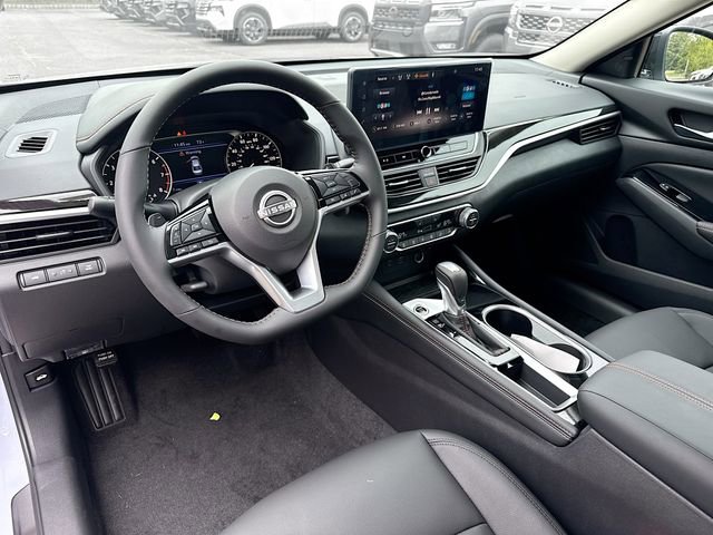 New 2025 Nissan Altima 2.5 SR w/ SR Premium Package image 7