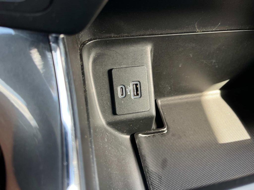 Used 2022 Ford F150 XLT w/ Equipment Group 302A High image 37