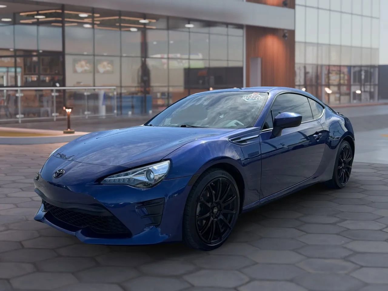 Used 2019 Toyota 86 RWD image 3