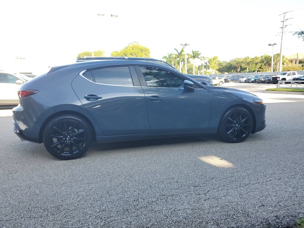 Used 2022 MAZDA MAZDA3 s FWD image 4