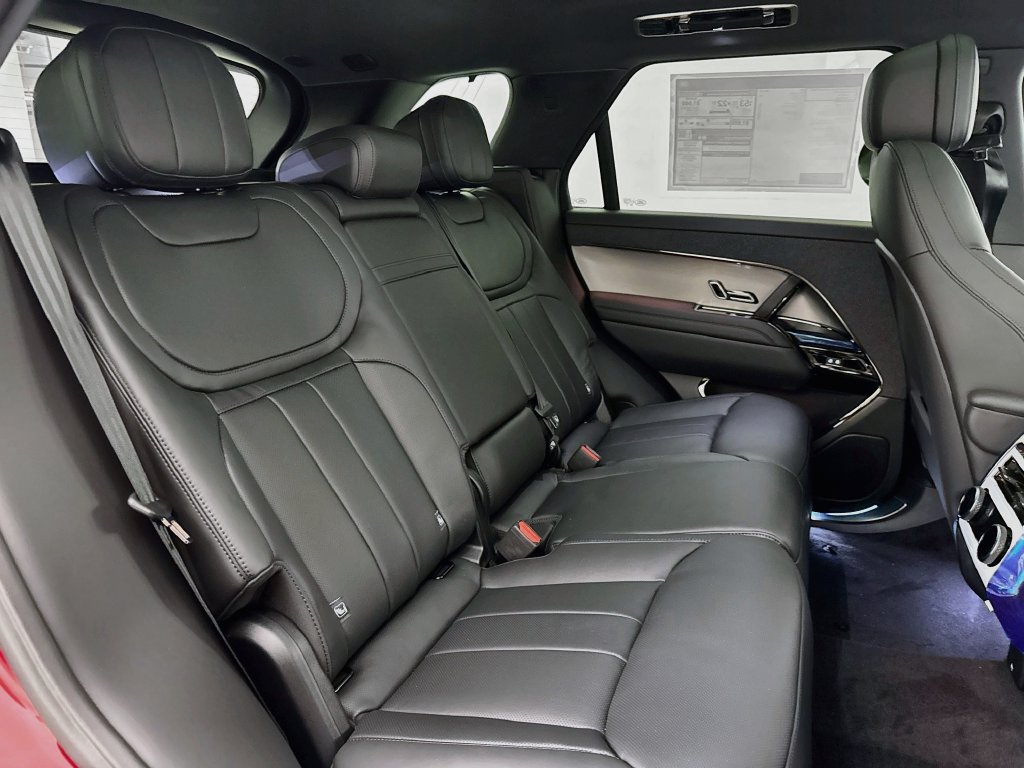 New 2026 Land Rover Range Rover Sport Dynamic SE AWD/4WD image 28