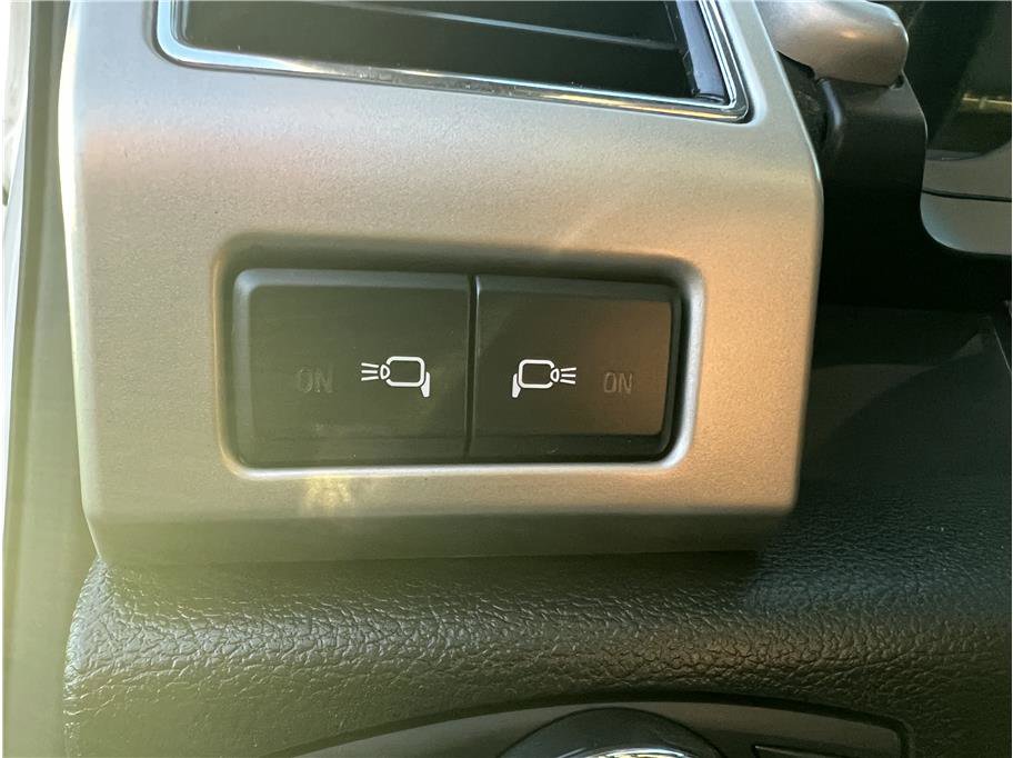 Used 2019 Ford F250 Lariat w/ Lariat Value Package image 22