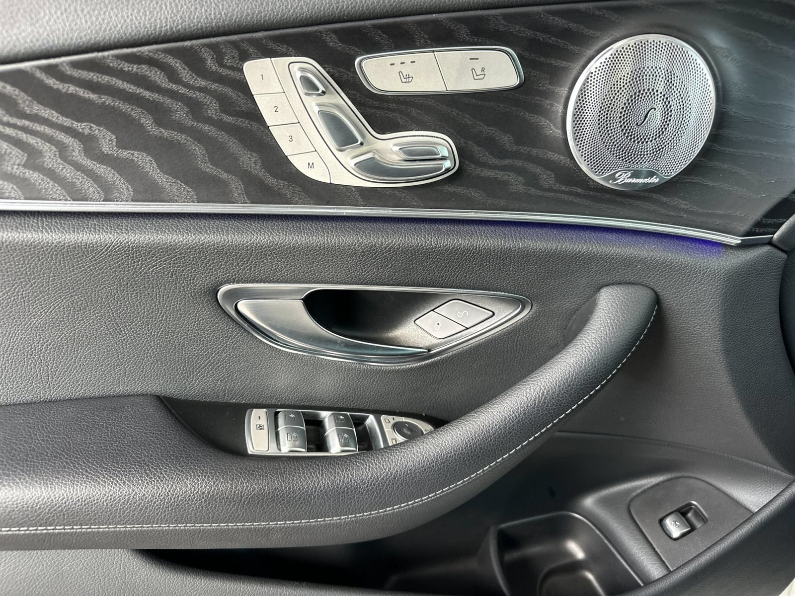 Used 2020 Mercedes-Benz E 350 Sedan image 9