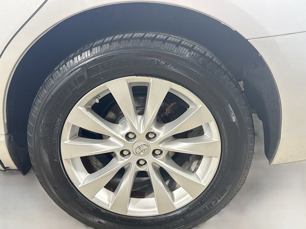 Used 2014 Toyota Venza LE w/ LE Convenience Package AWD/4WD image 9
