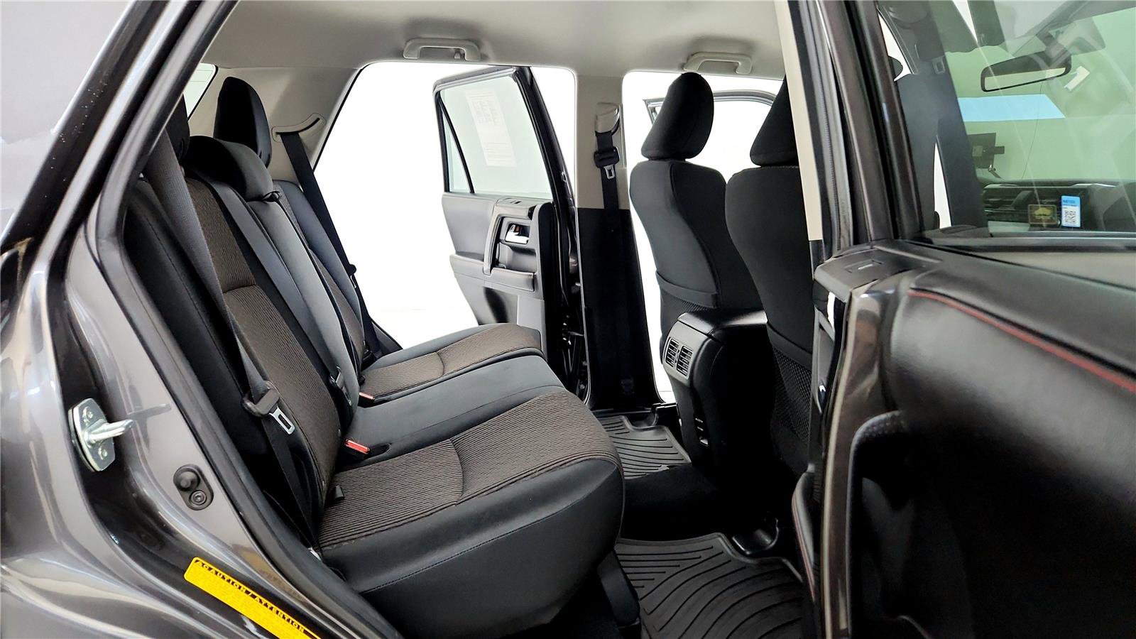 Used 2016 Toyota 4Runner Trail w/ Four Season Floor Mat Package image 17