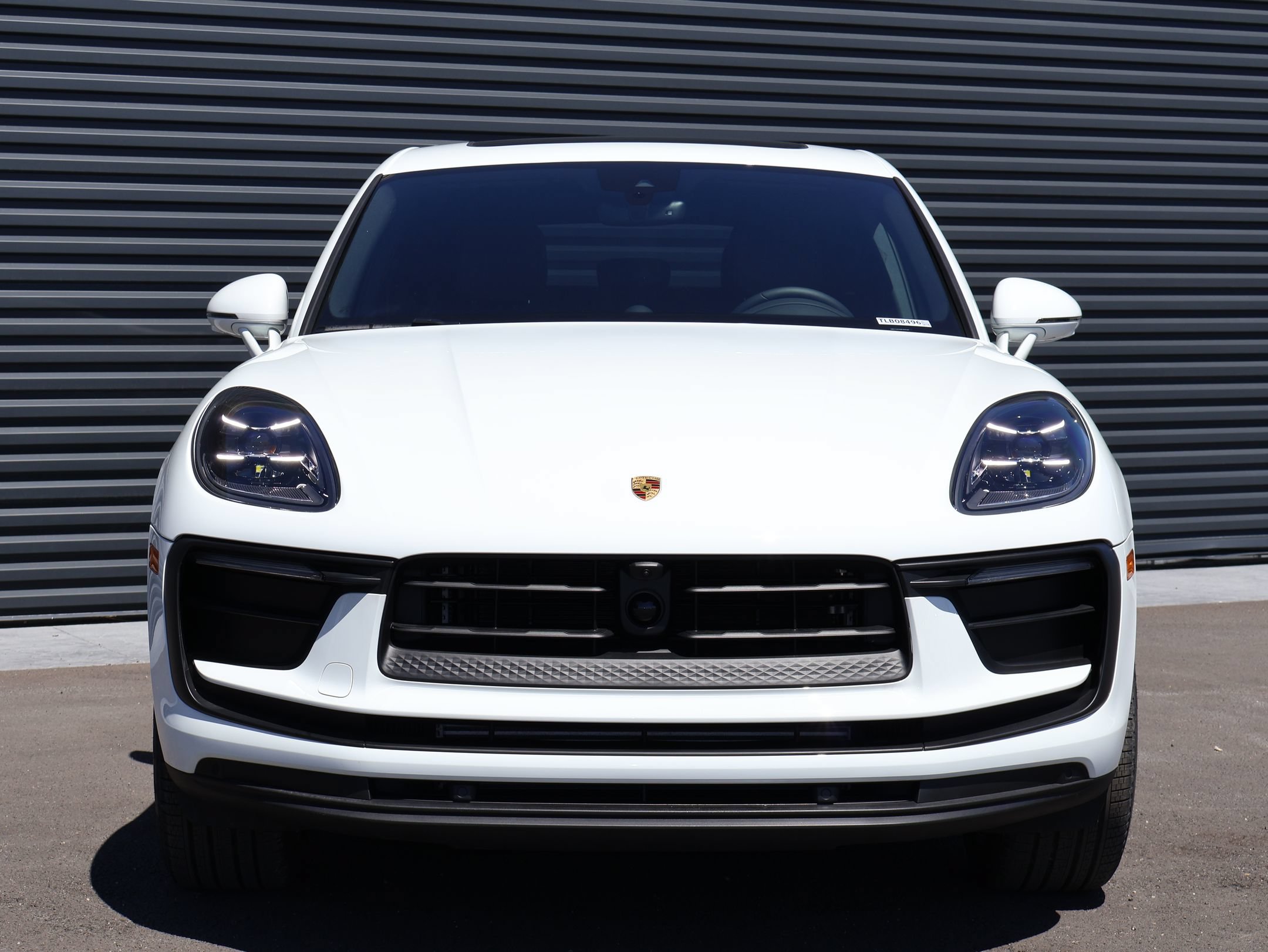 New 2026 Porsche Macan AWD/4WD image 6