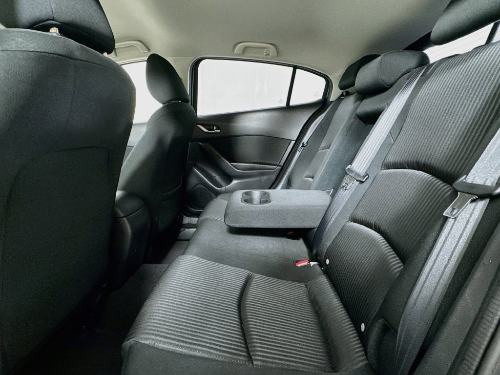 Used 2014 MAZDA MAZDA3 i Touring FWD image 10