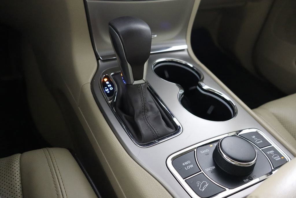 Used 2021 Jeep Grand Cherokee Overland image 22