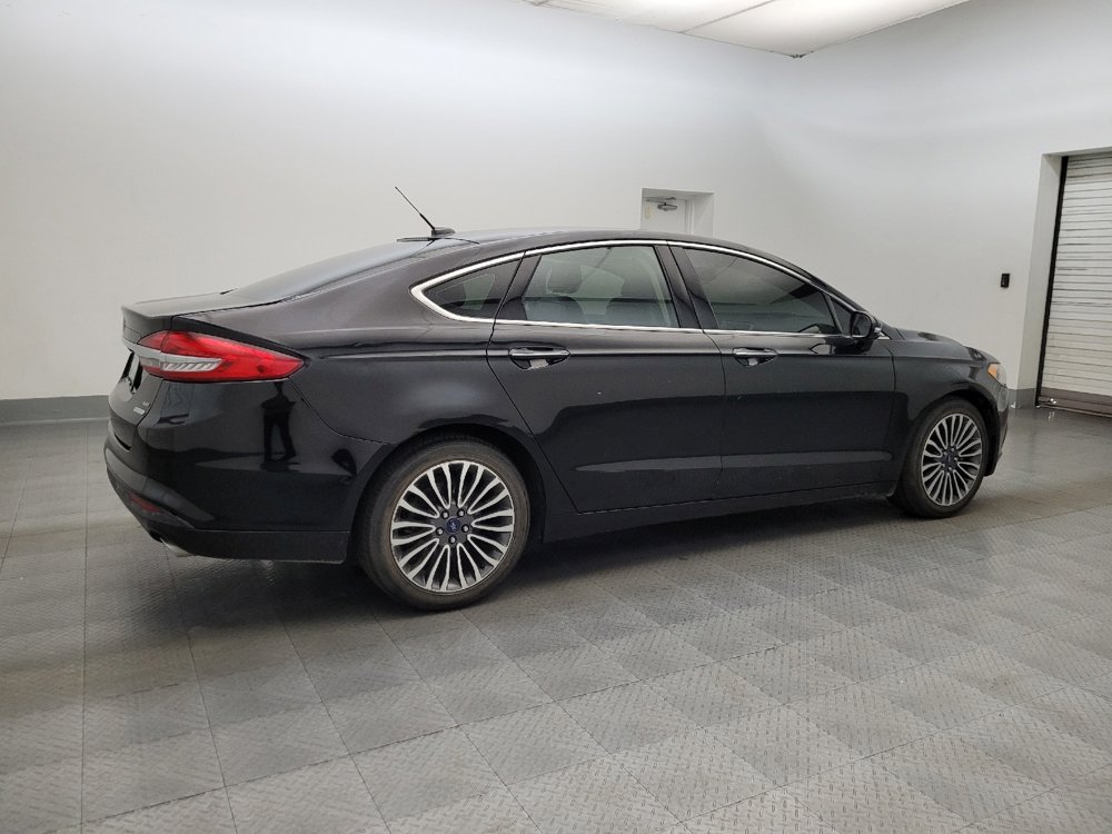 Used 2017 Ford Fusion SE w/ Fusion SE Technology Package image 10