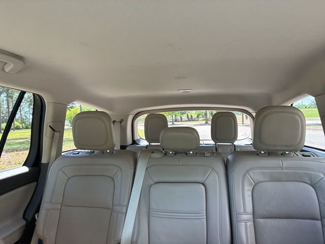 Used 2020 Lincoln Aviator Reserve w/ Elements Package Plus AWD/4WD image 34