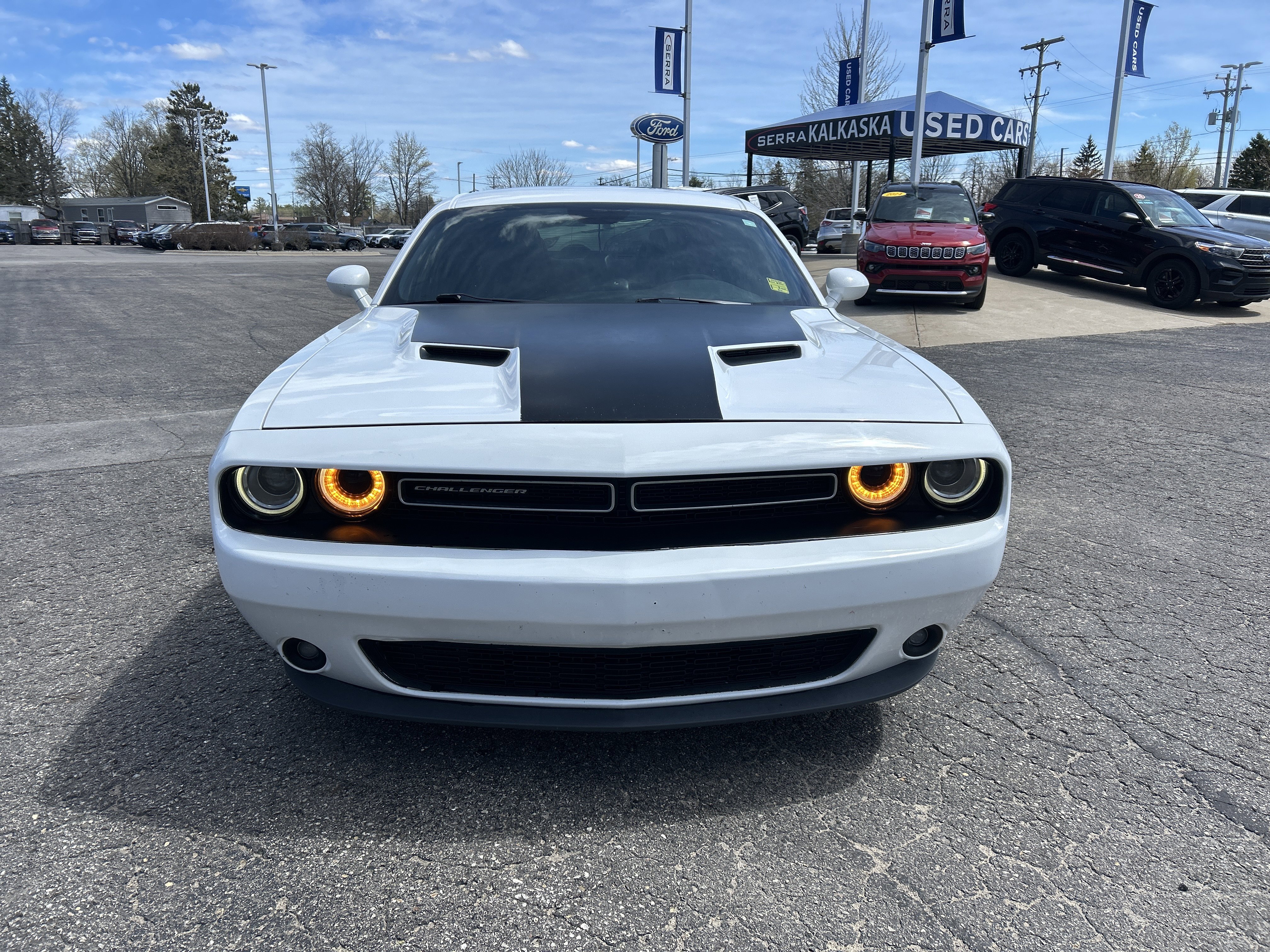 Used 2015 Dodge Challenger SXT Plus w/ Sound Group II RWD image 9