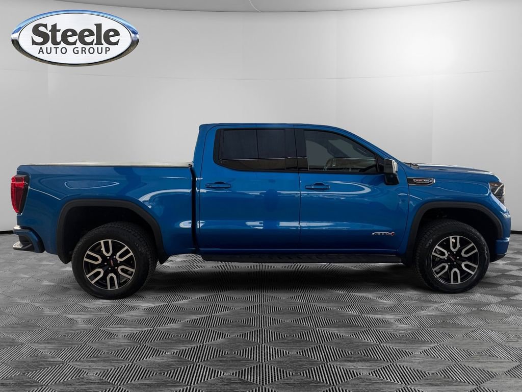 Used 2024 GMC Sierra 1500 AT4 w/ Technology Package image 6