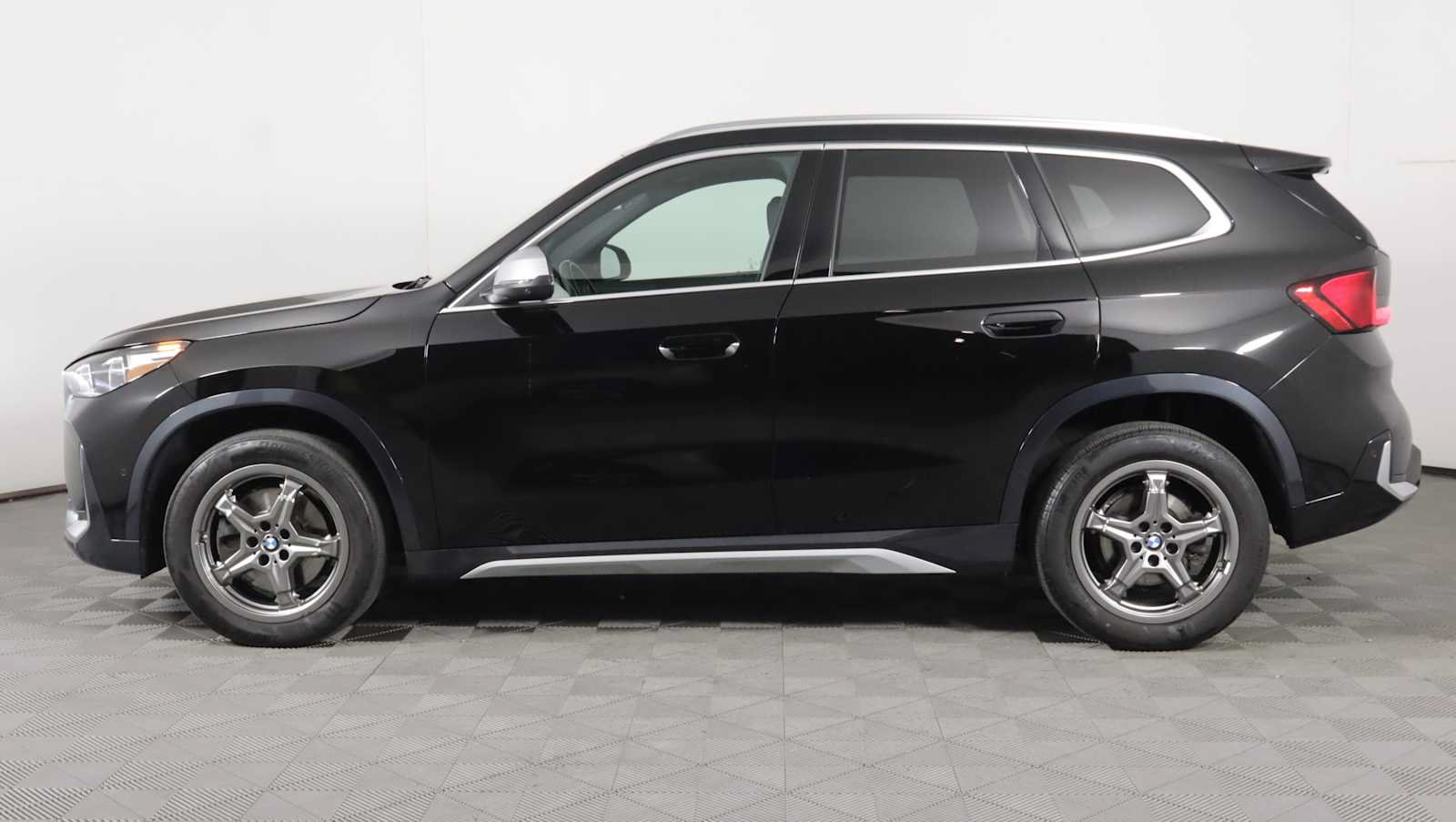 Used 2024 BMW X1 xDrive28i w/ Technology Package AWD/4WD image 7