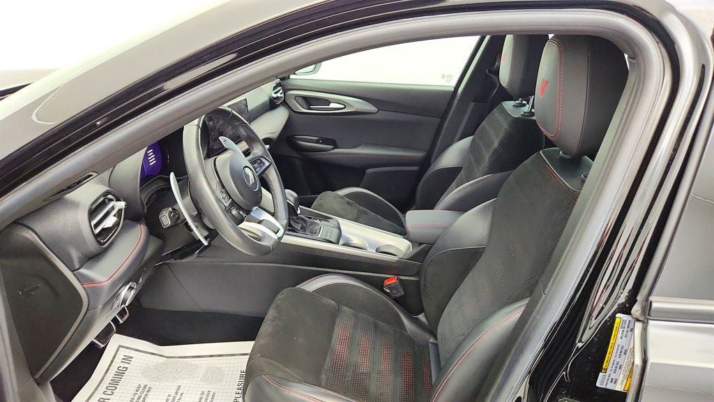 Used 2024 Dodge Hornet R/T AWD/4WD image 18