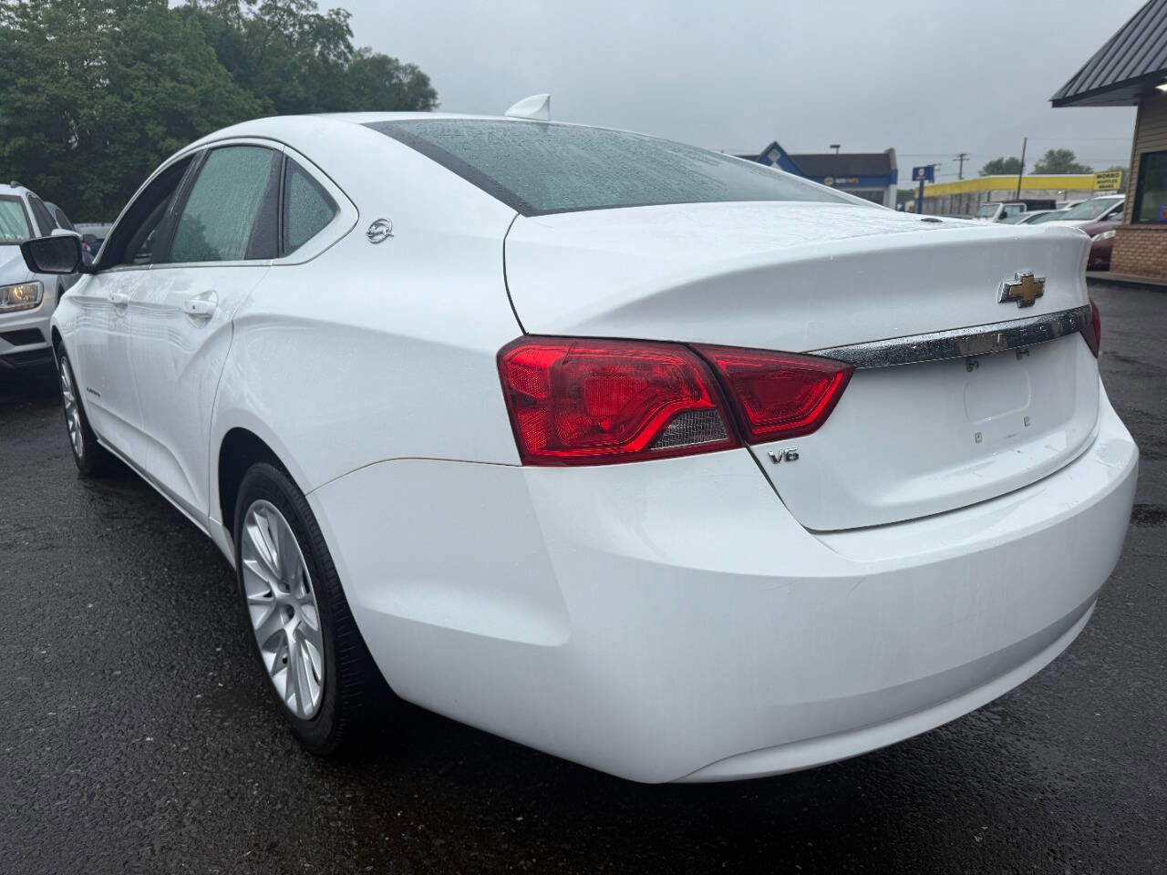 Used 2018 Chevrolet Impala LS image 7