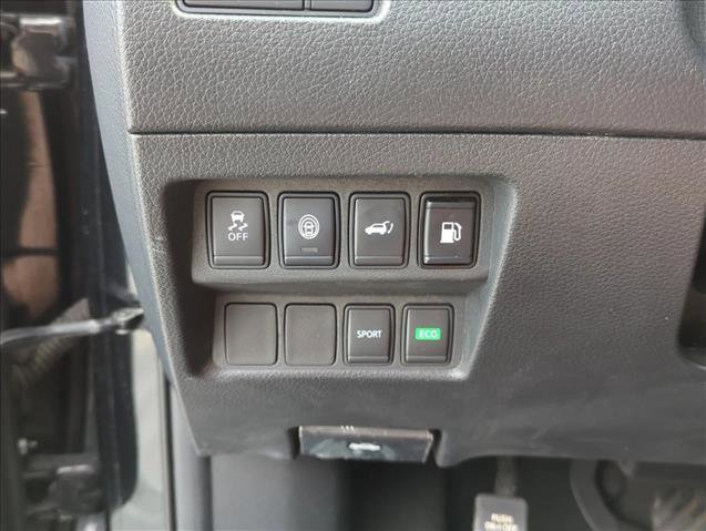 Used 2019 Nissan Rogue SV image 21