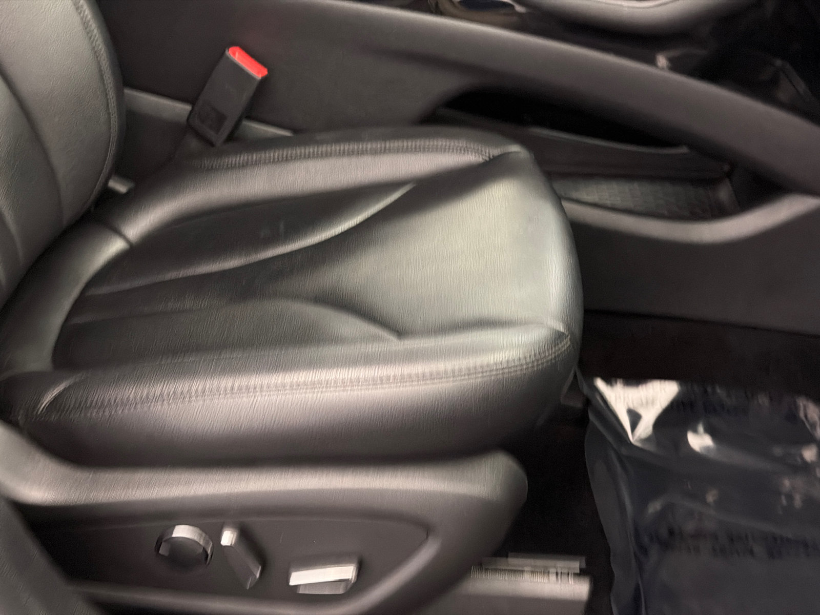 Certified 2023 Lincoln Nautilus AWD w/ Premium Package image 12