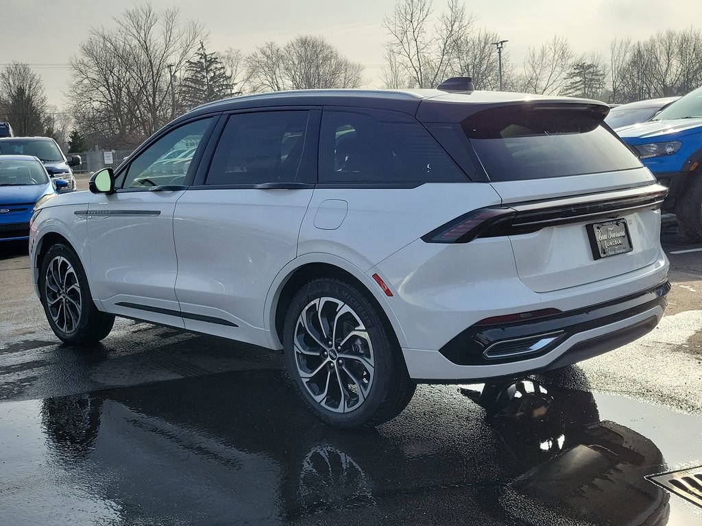 New 2026 Lincoln Nautilus Reserve image 6