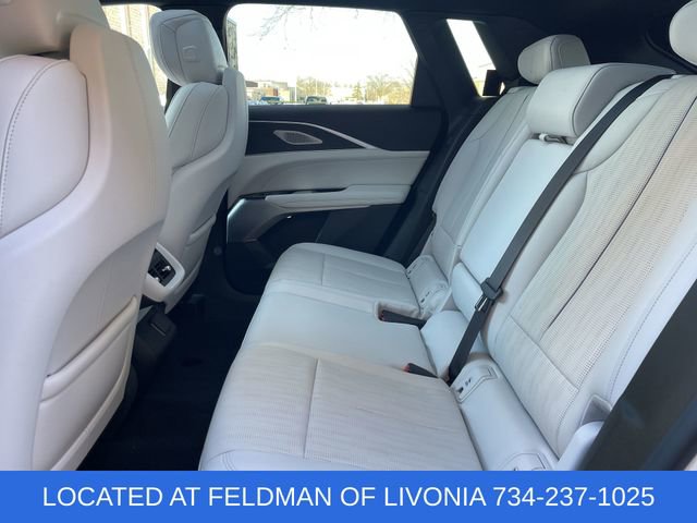 Used 2024 Cadillac Lyriq Luxury image 25