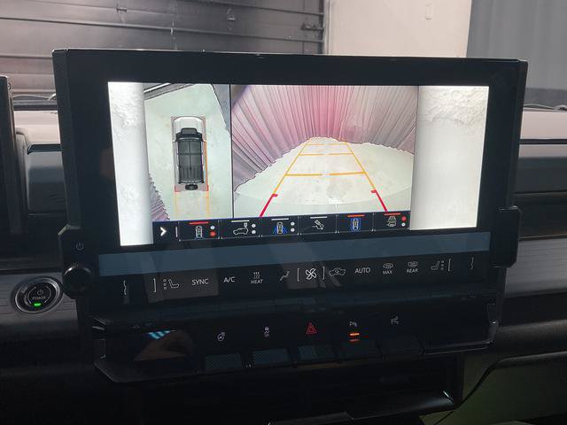 Used 2024 GMC Hummer EV 2X w/ LPO, Illumination Package AWD/4WD image 26