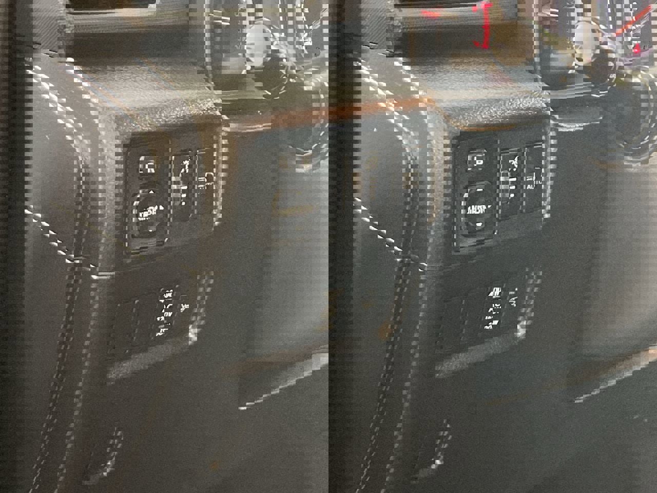 Used 2022 Toyota 4Runner TRD Off-Road Premium w/ Moonroof Package AWD/4WD image 12