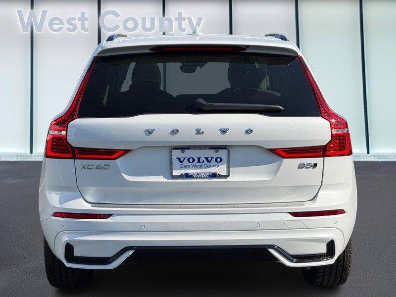 Certified 2023 Volvo XC60 B5 Plus w/ Climate Package AWD/4WD image 6