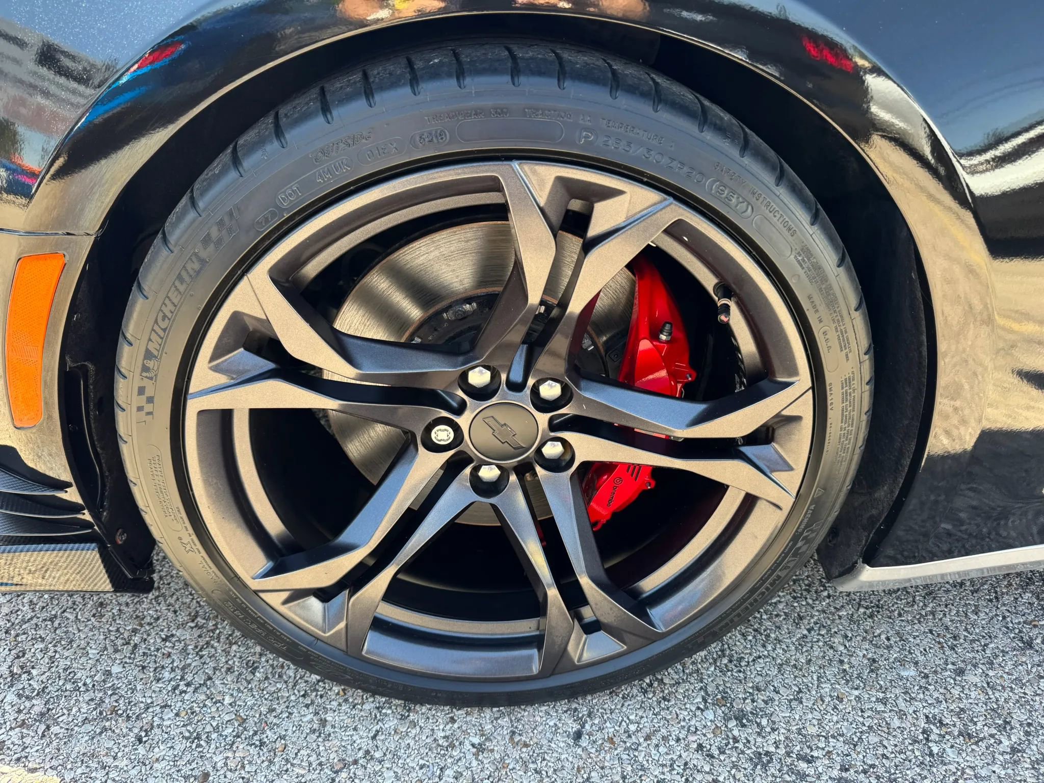 Used 2019 Chevrolet Camaro SS RWD image 13
