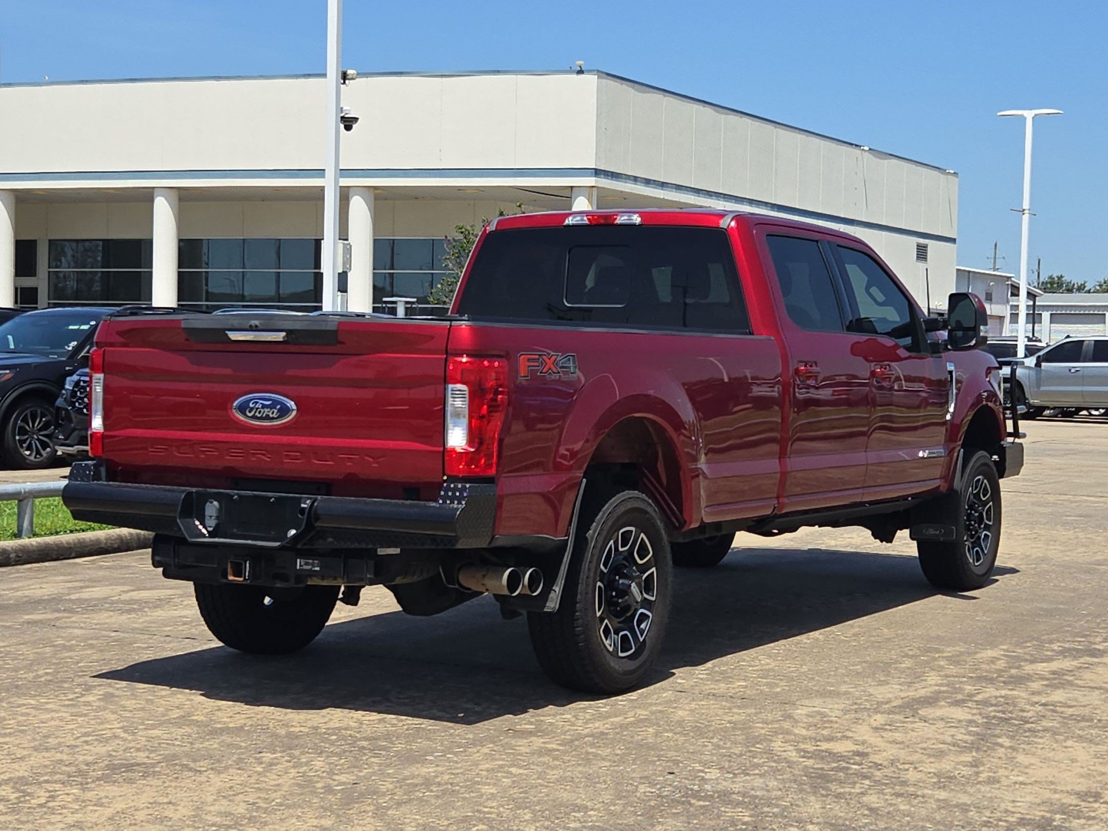Used 2017 Ford F350 Lariat w/ FX4 Off-Road Package AWD/4WD image 3