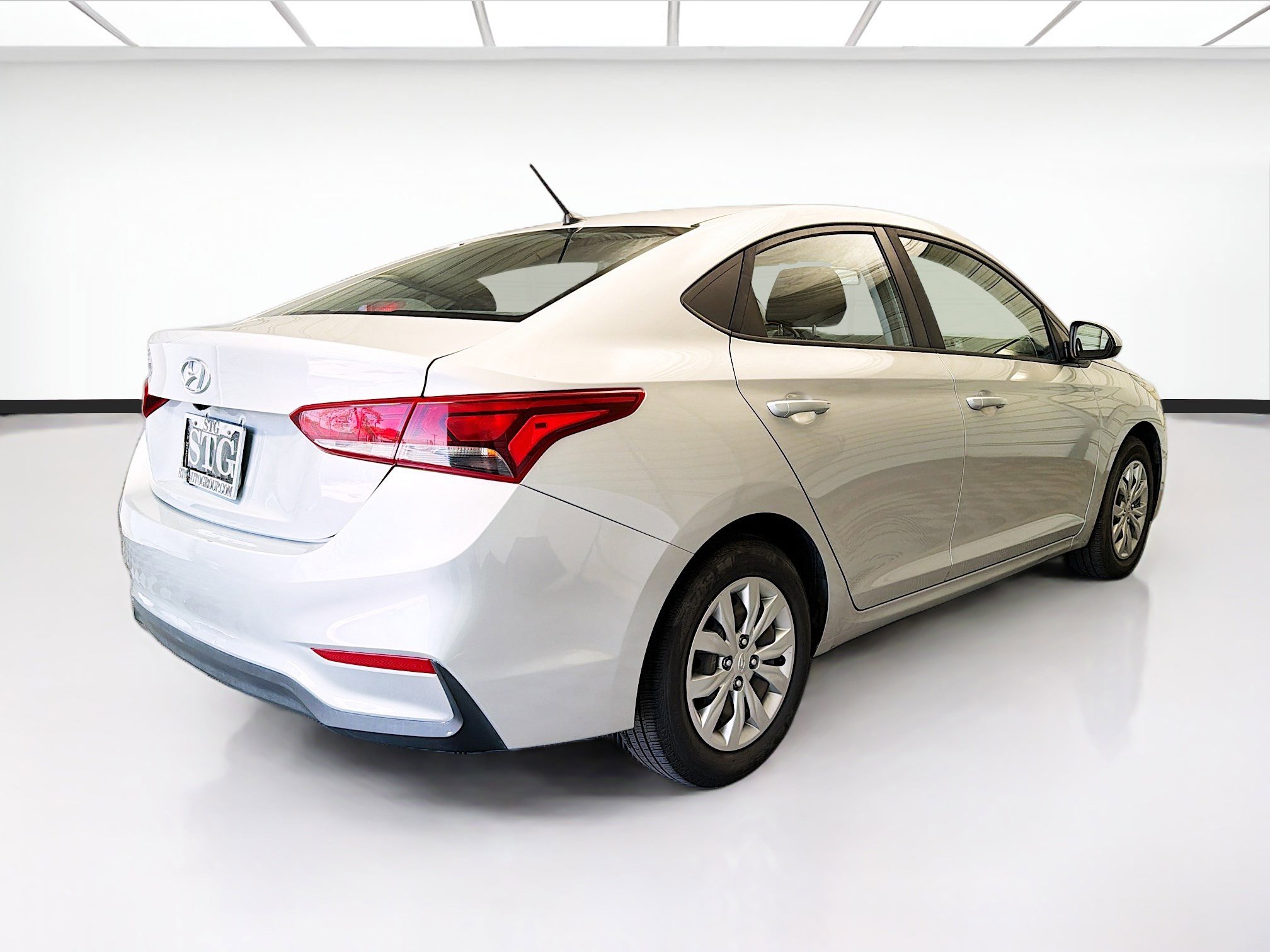 Used 2019 Hyundai Accent SE FWD image 4