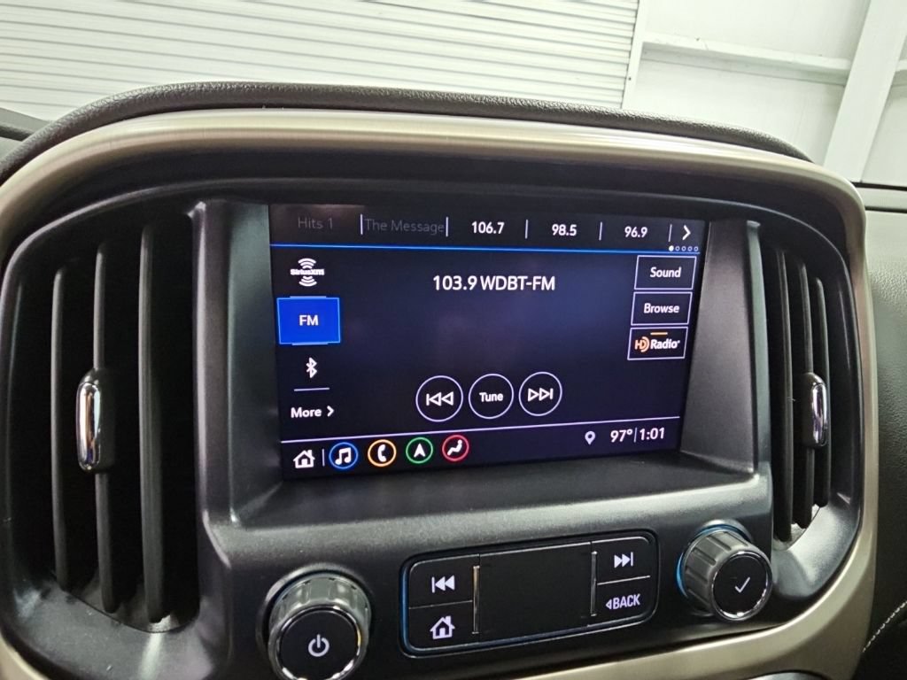 Used 2022 GMC Canyon Denali w/ Denali Black Edition Package AWD/4WD image 15