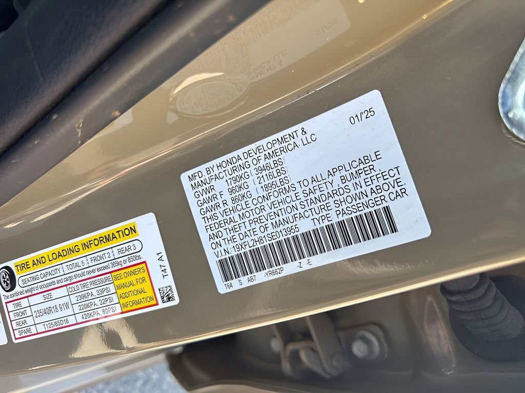 Used 2025 Honda Civic Sport image 31