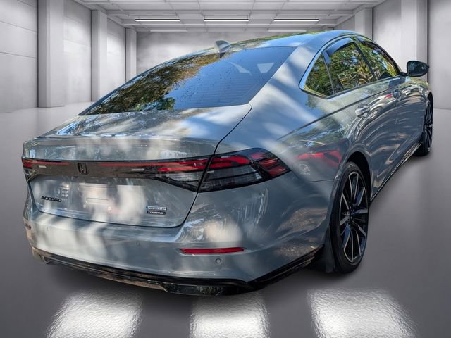 Used 2023 Honda Accord Touring image 5