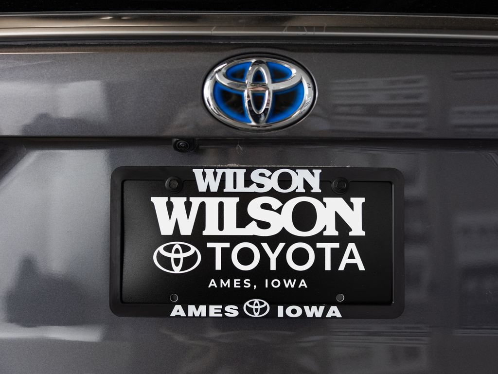 Used 2024 Toyota RAV4 XSE w/ Weather Package AWD/4WD image 8