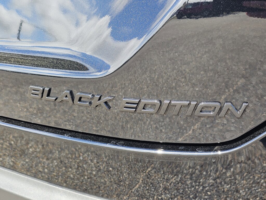 New 2026 Honda Pilot Black Edition image 10