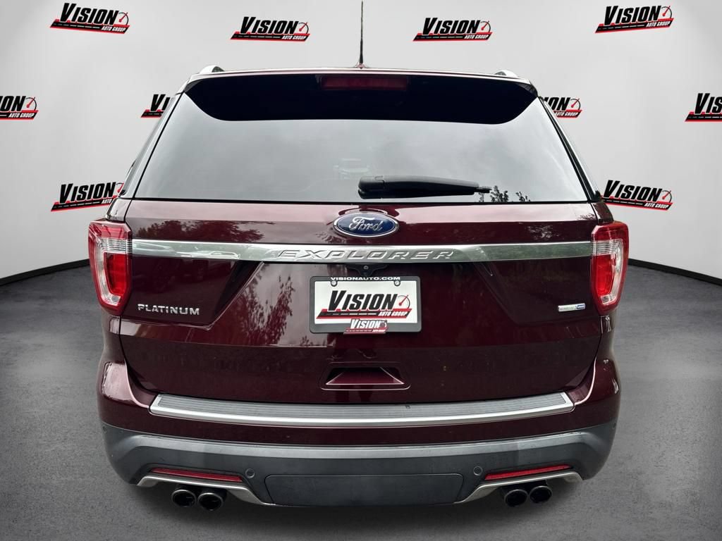 Used 2018 Ford Explorer Platinum AWD/4WD image 4