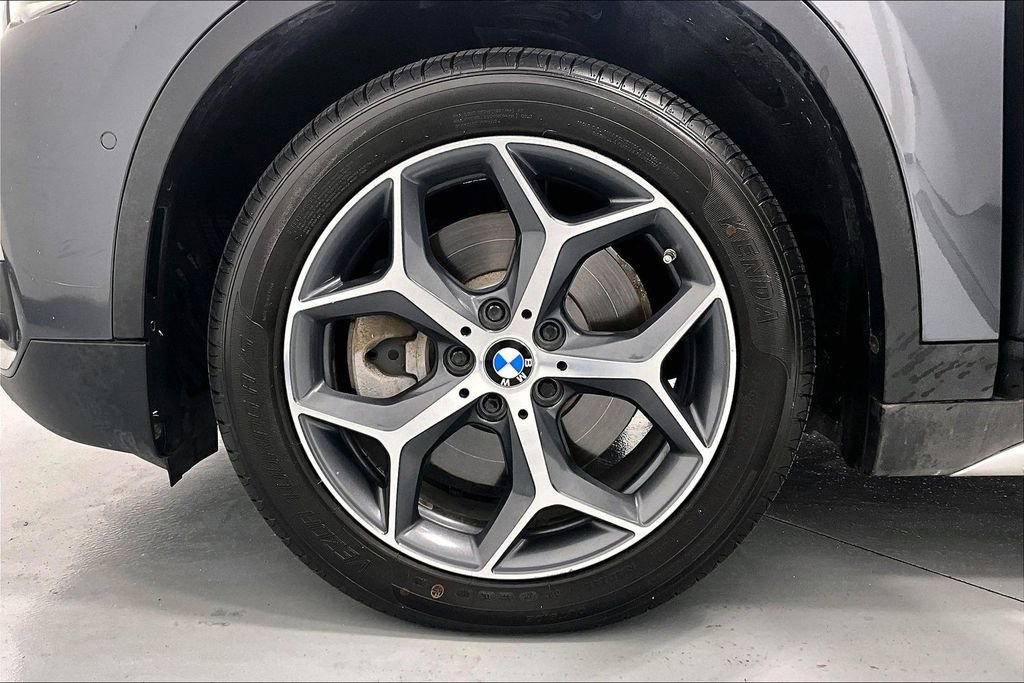 Used 2017 BMW X1 xDrive28i image 11