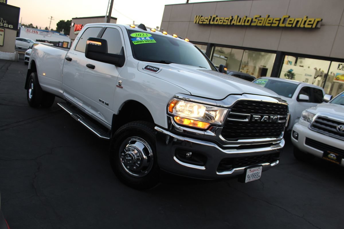 Used 2023 RAM 3500 Big Horn w/ Level 1 Equipment Group AWD/4WD image 38
