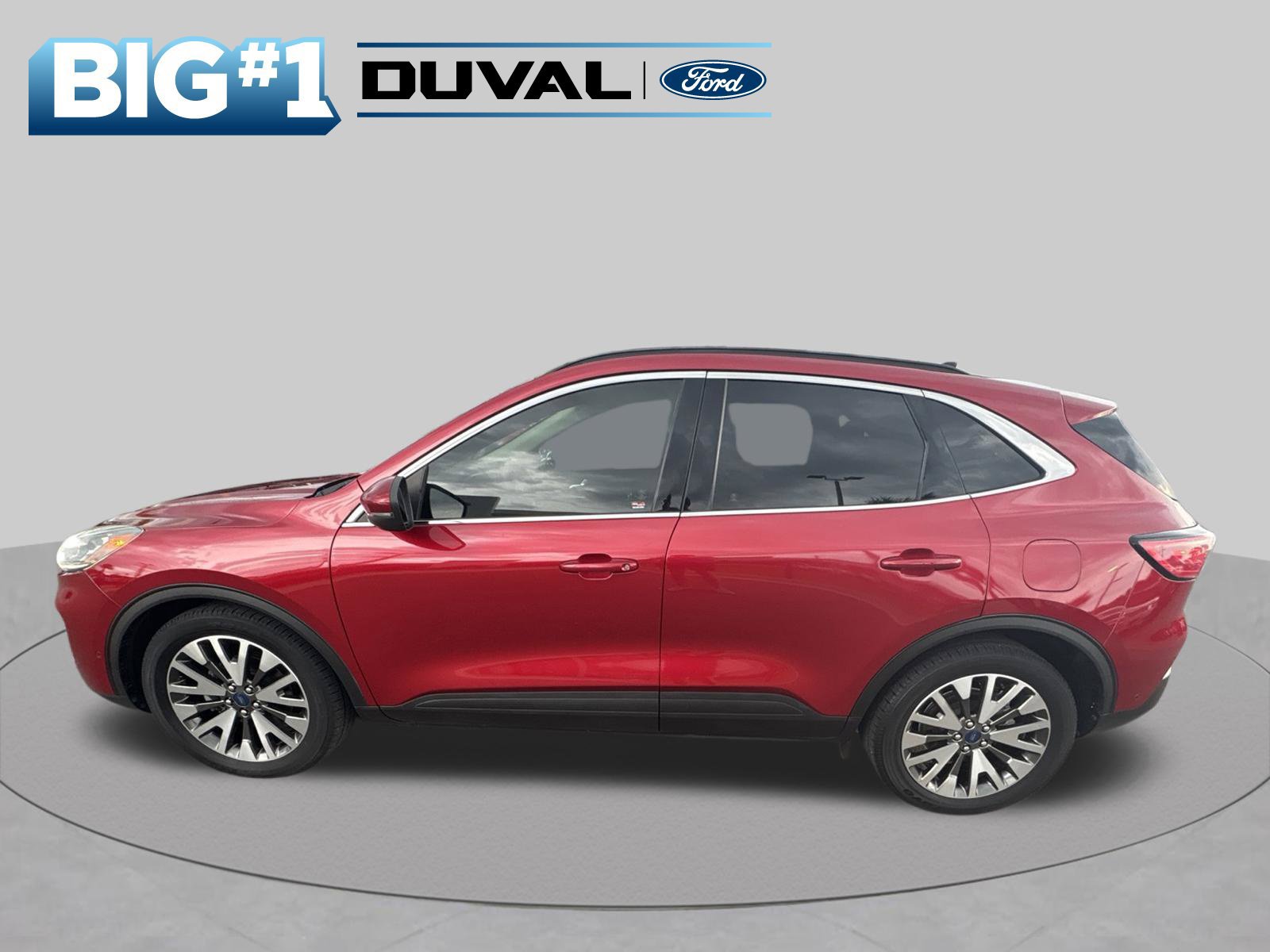 Used 2020 Ford Escape Titanium FWD image 5