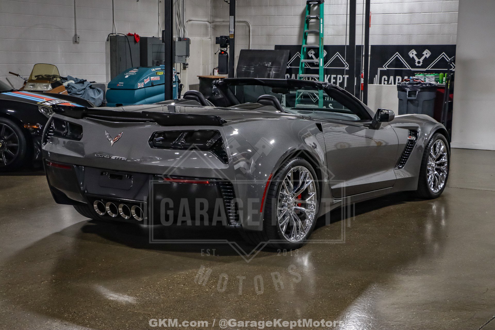 Used 2015 Chevrolet Corvette Z06 w/ 3LZ Preferred Equipment Group image 23