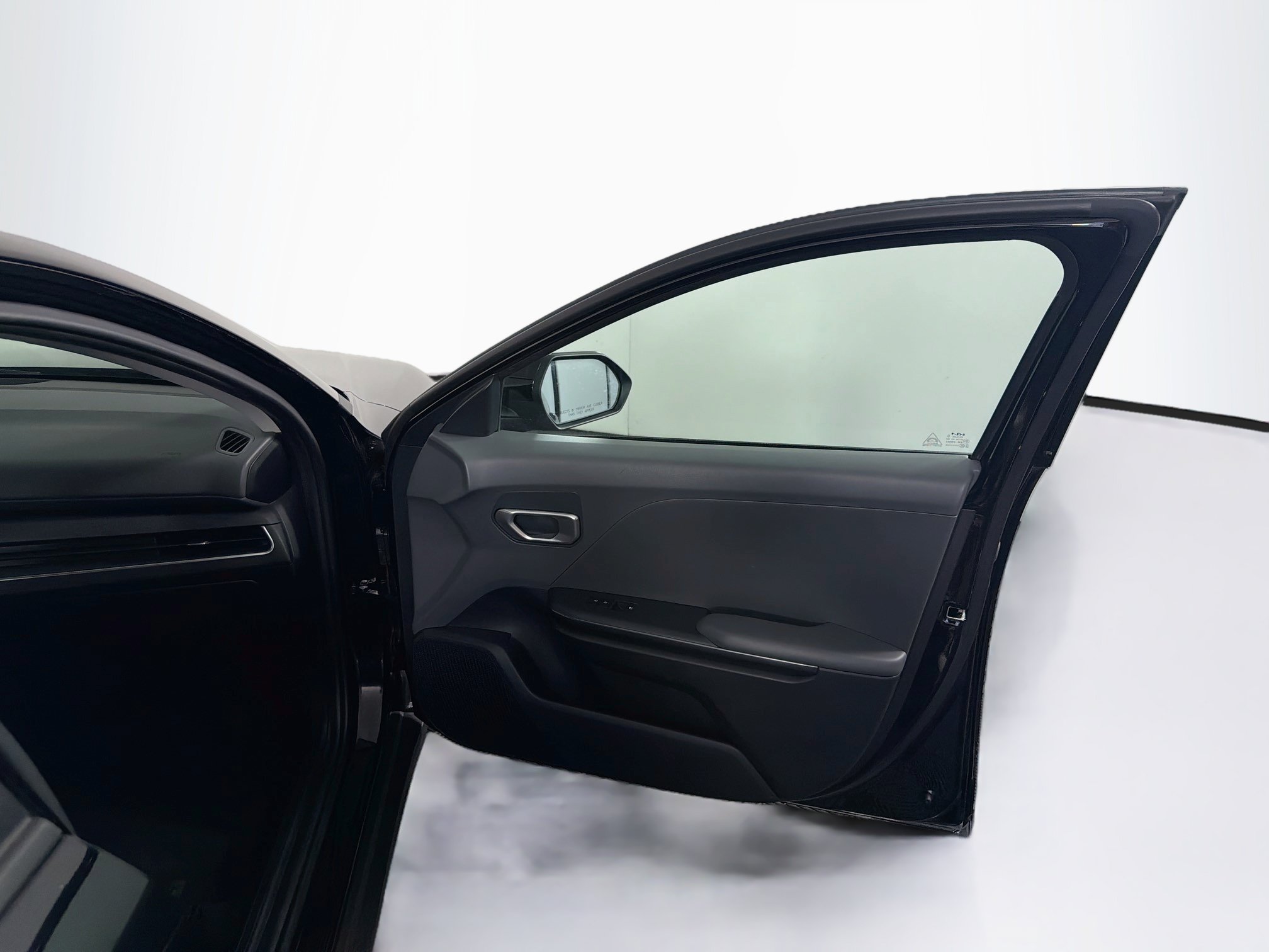 Used 2025 Kia K4 FWD image 33