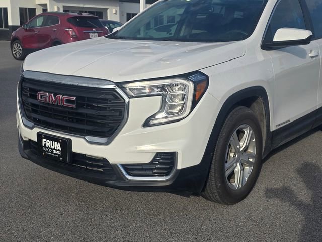 Used 2023 GMC Terrain SLE image 10