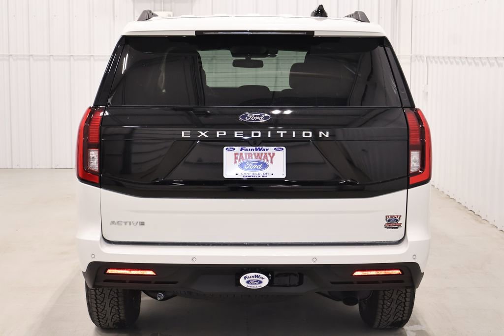 New 2026 Ford Expedition Active AWD/4WD image 8
