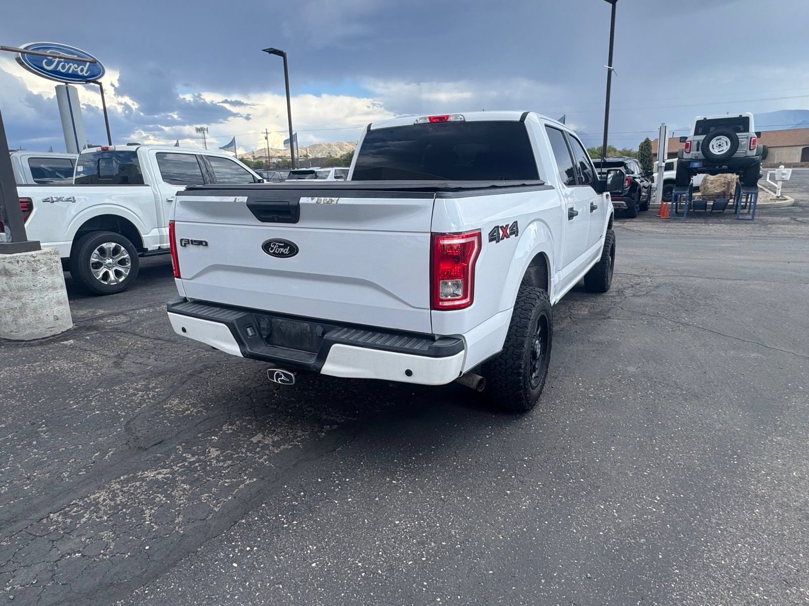 Used 2017 Ford F150 XLT w/ Trailer Tow Package AWD/4WD image 6