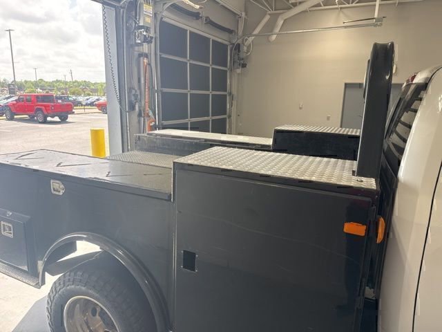 Used 2018 RAM 3500 SLT image 18