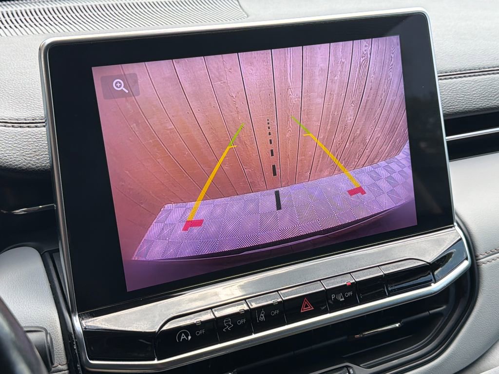 Used 2022 Jeep Compass Limited image 9