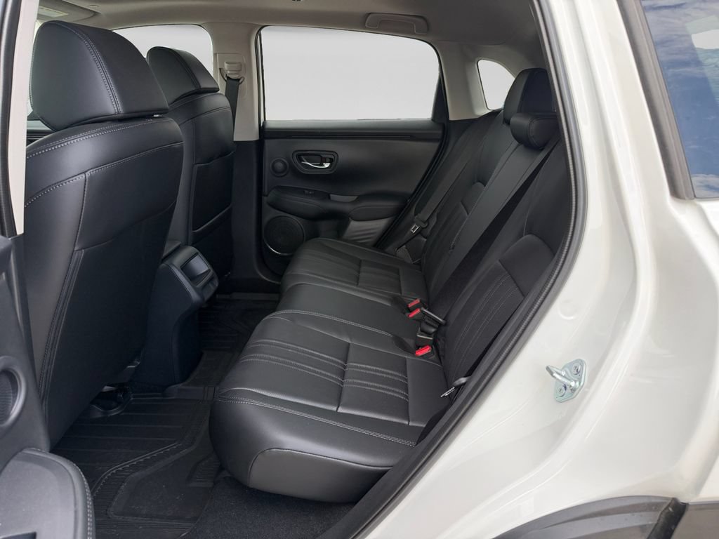 Used 2027 Honda HR-V EX-L image 14