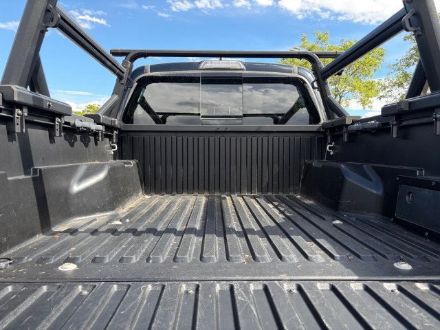 Used 2019 Toyota Tacoma SR5 AWD/4WD image 34